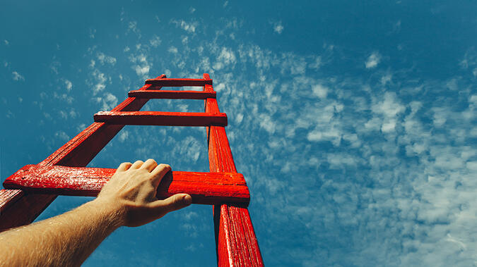 Rote Leiter in den Himmel